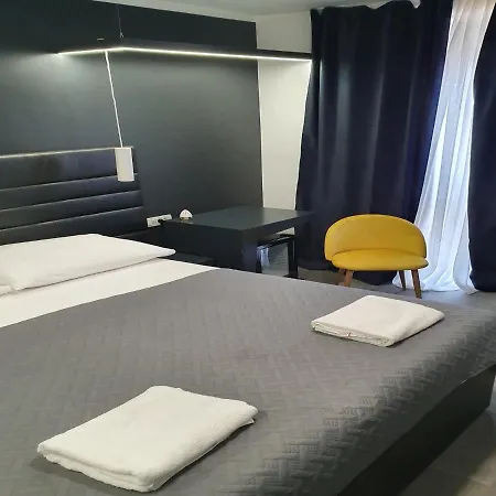 Mido 3* Zadar